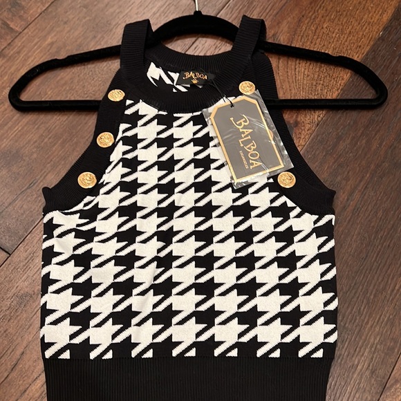 Night U And Me In Paris Houndstooth Crop Tank Top - Picture 3 of 3